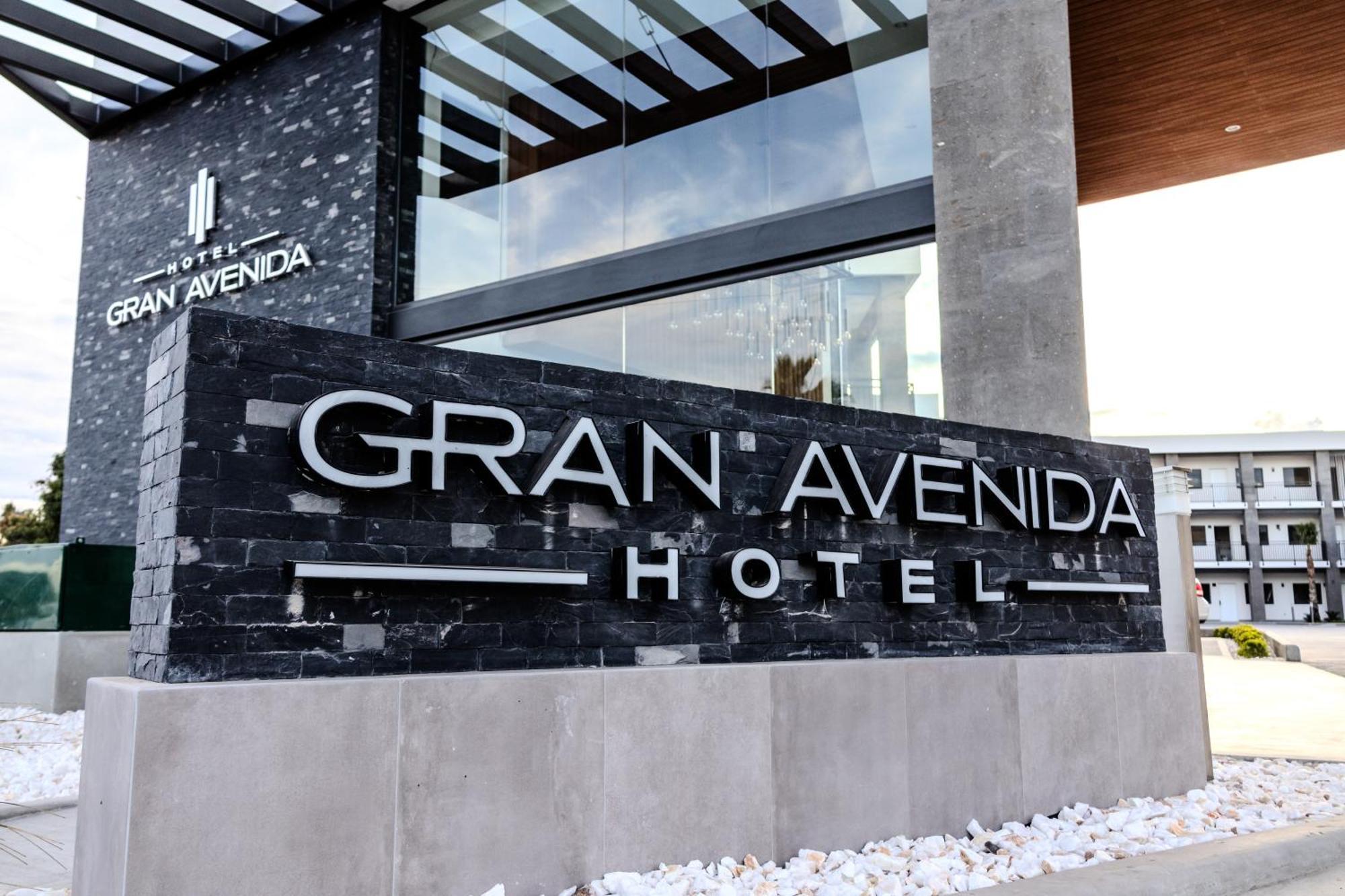 Hotel Gran Avenida, Navojoa Bagian luar foto