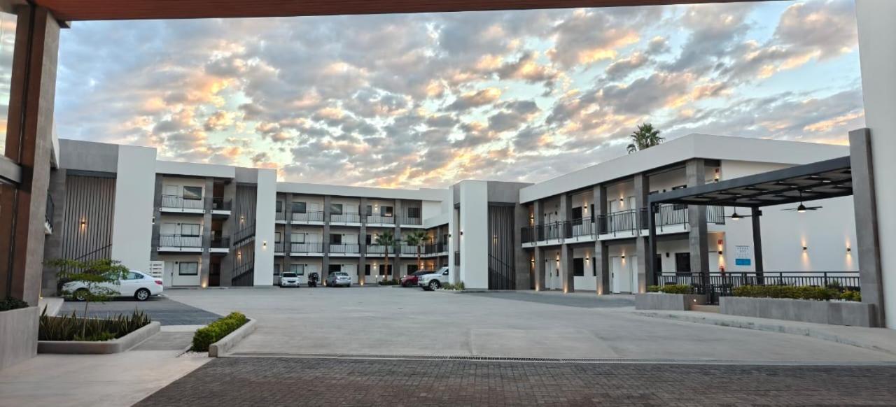 Hotel Gran Avenida, Navojoa Bagian luar foto